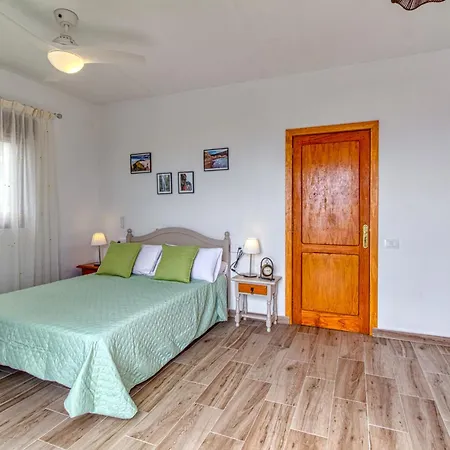 Casa Amanecer 度假居 Mazo